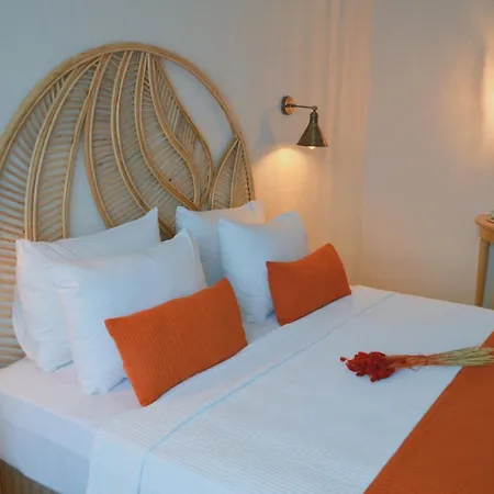 Rijeka Alaçatı Otel *