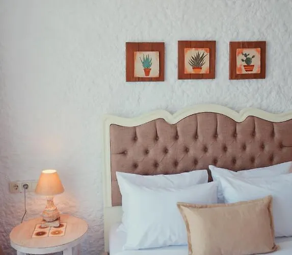 Rijeka Alacati Готель Чешме